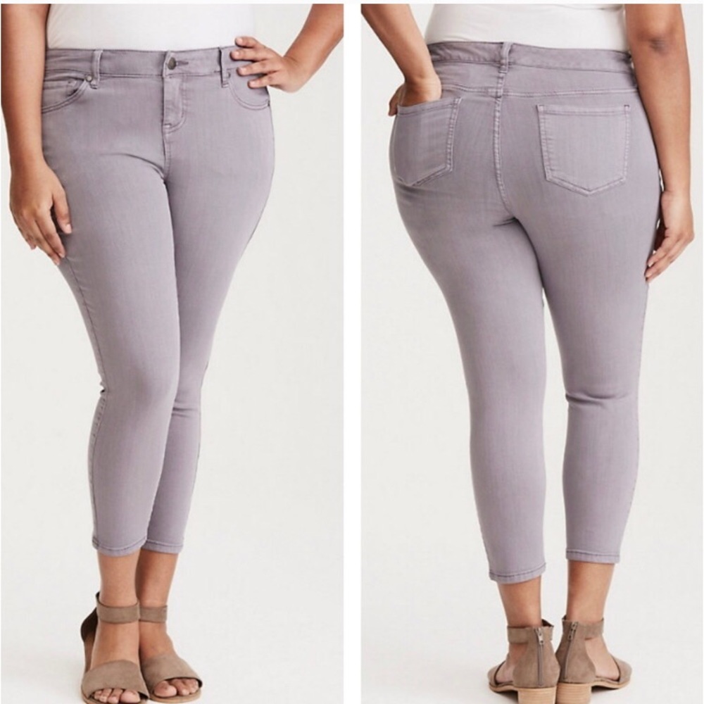 TORRID HIGH RISE ULTRA SKINNY CROPPED JEANS